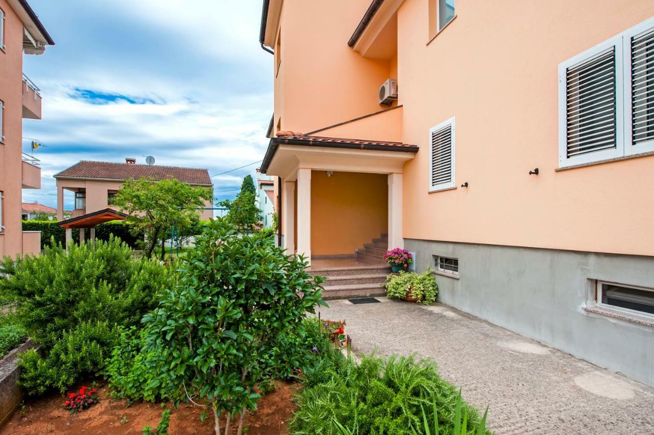 Apartman Sonata Rovinj Exterior foto