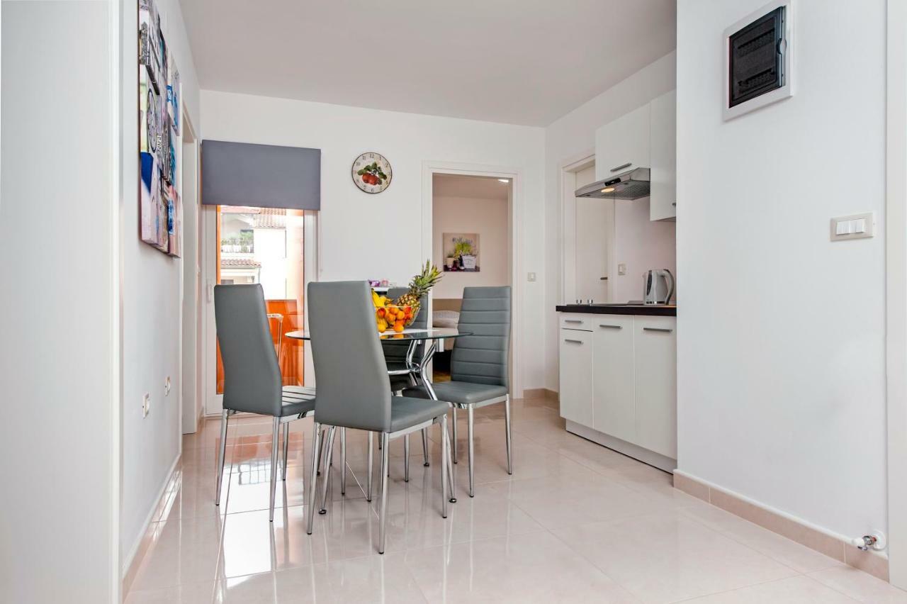 Apartman Sonata Rovinj Exterior foto